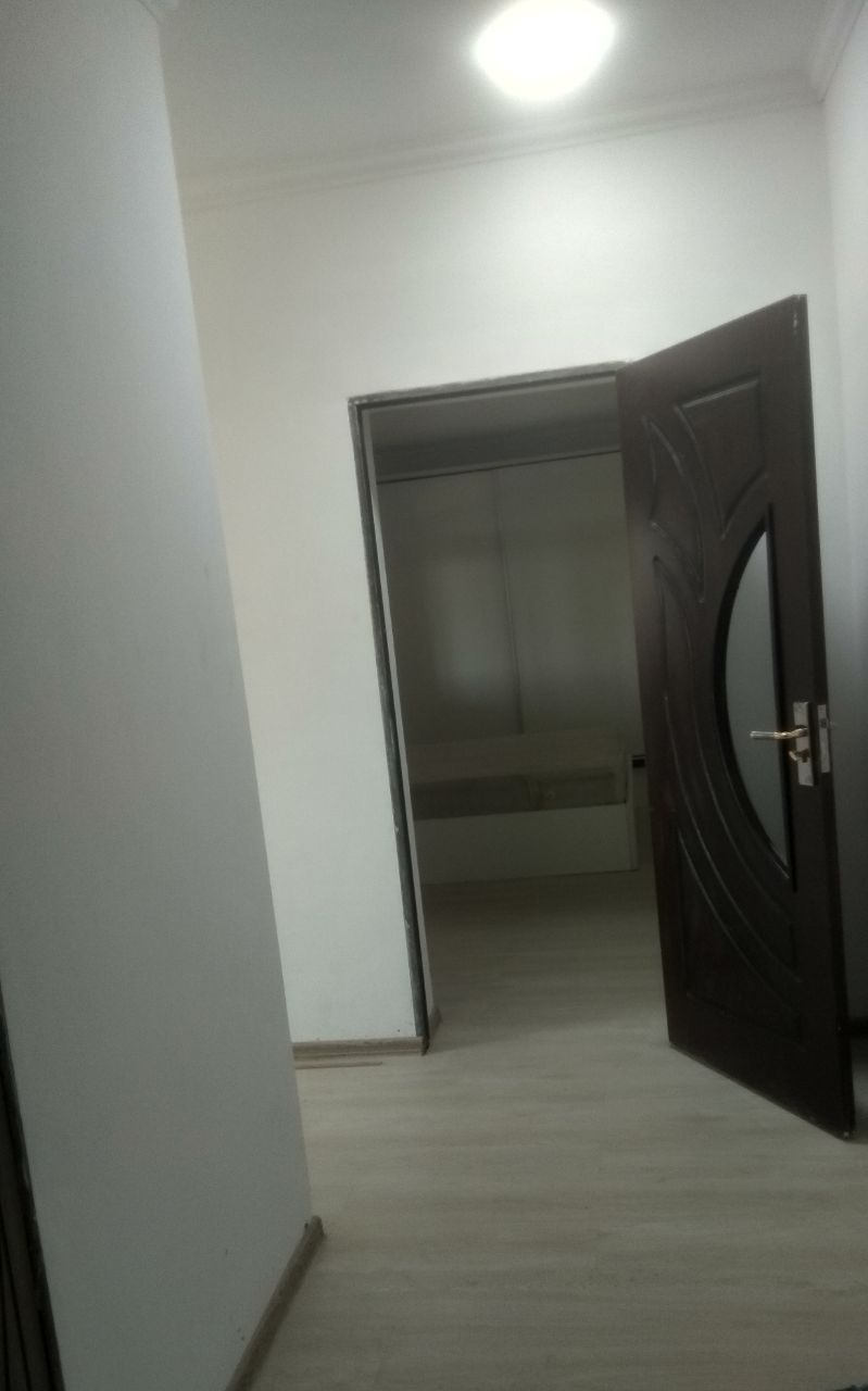 Срочно продаётся своя 2-х комнатная 60кв новосртойка Рассрочка буса ку