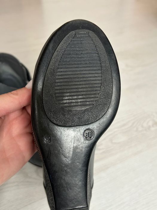 Обувки на платформа