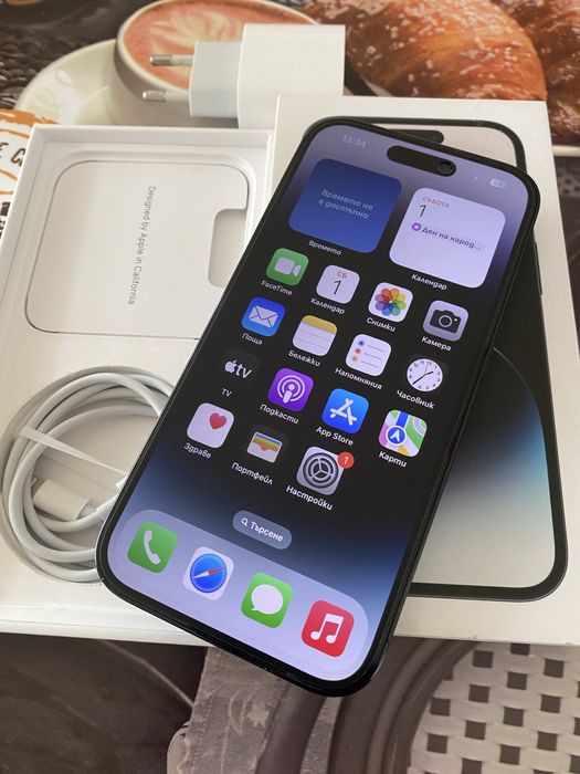 Продавам Iphone 14 Pro