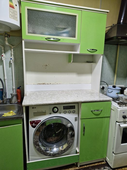 Продается Кухонный шкаф