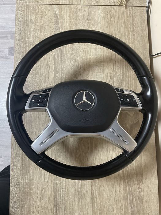Като нов Mercedes Волан + Airbag W204 w166 w212
