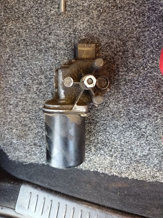 Vând Motoraș Stergatoare și Calculator