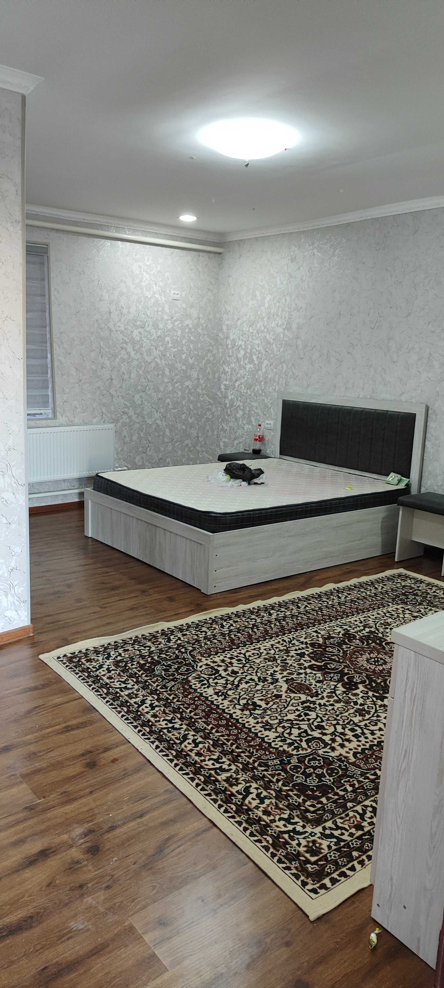 Сдается квартира 5-6 комнатная, участок.  Яшнабад парк Янги Узбекистан