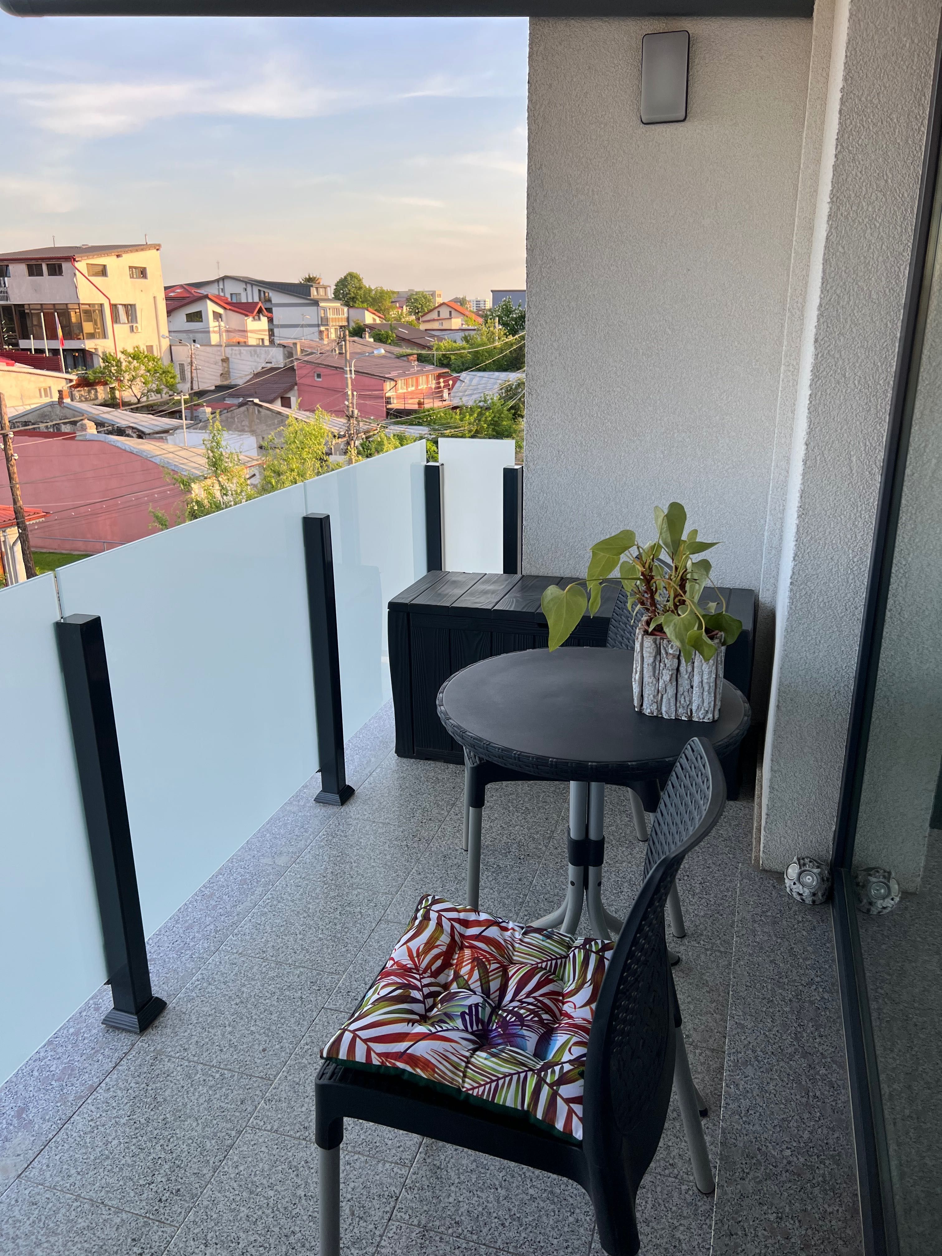 Inchiriez Apartament 2 Cam Sos Chitilei PARCARE Direct Proprietar