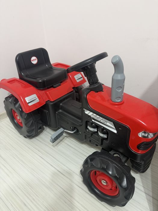 Трактор с педали