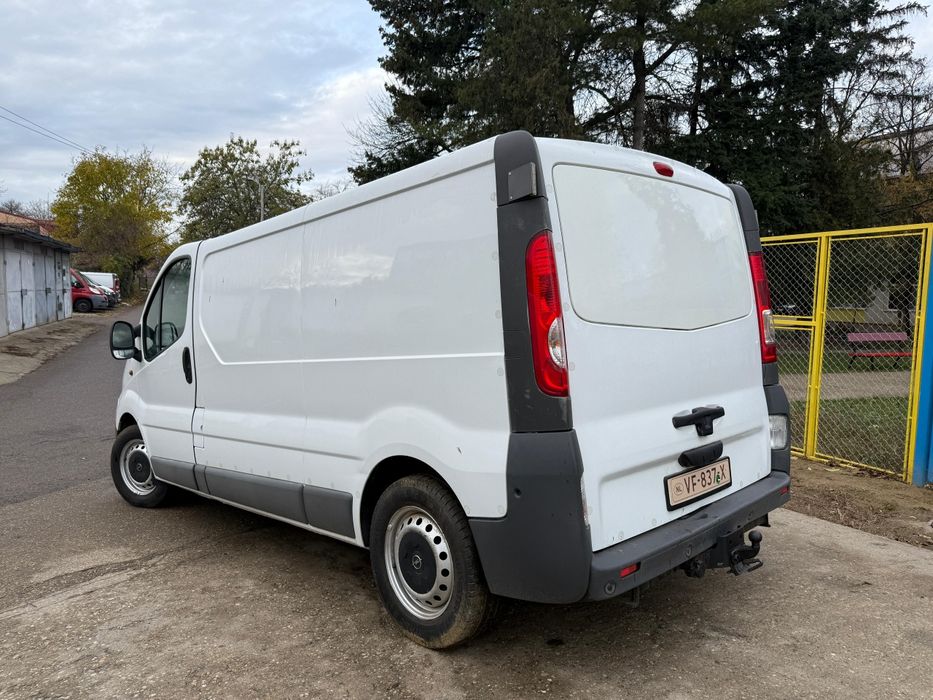 Opel Vivaro Renault Trafic extra lung 2014 euro 5 clima !