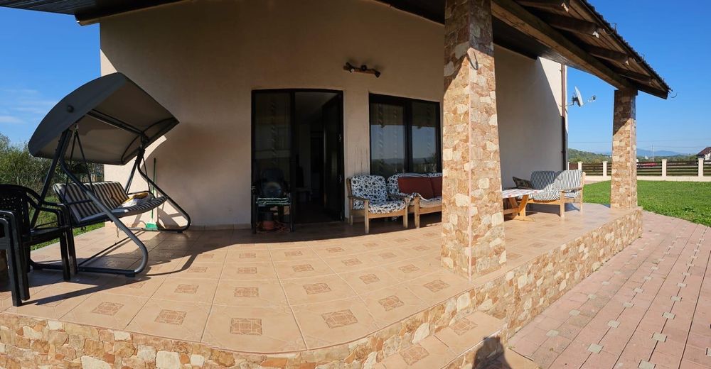 Cabana/casa de închiriat