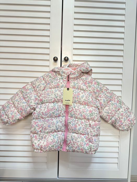 Продаются 2 новые куртки на девочку