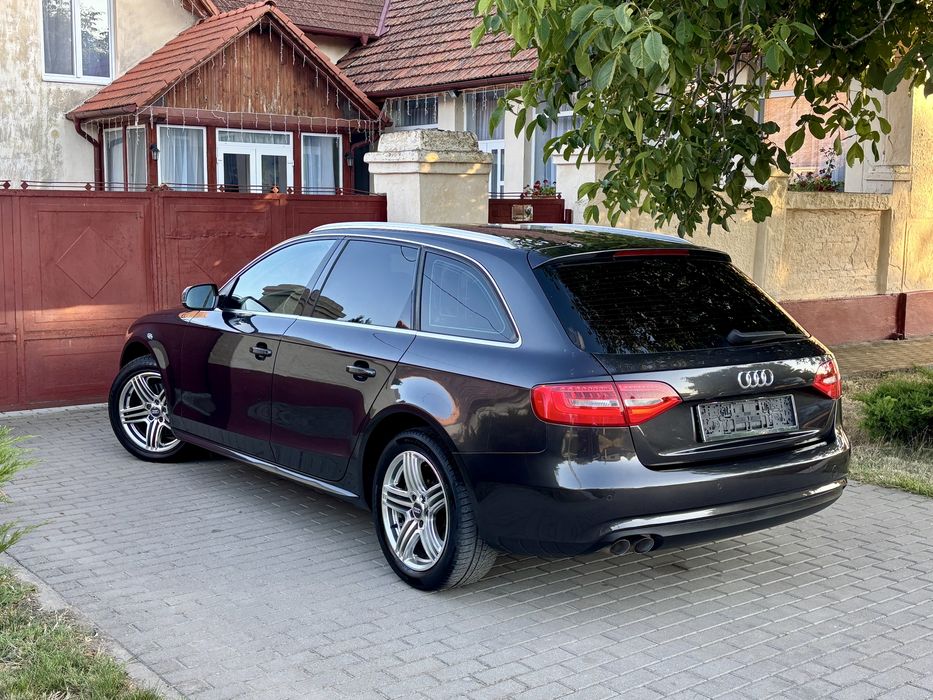 Audi A4 B8 S-Line  EURO 5  “2.0 TDI 140 cai An 2013”