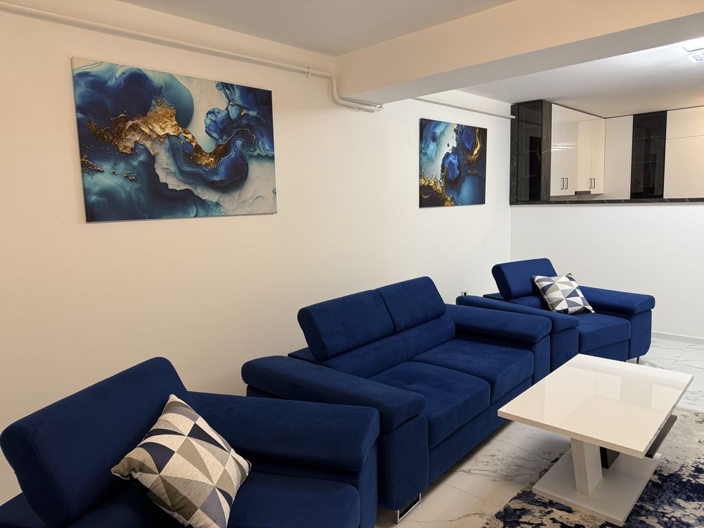Inchiriez apartament 3 camere decomandat