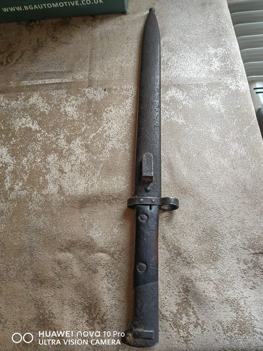 Baioneta militară veche, tip Mauser K98, Cu seria :CSZD. NEG. TEL
