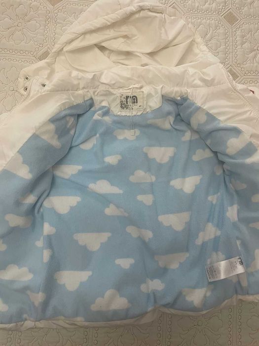 продам детскую зимнюю куртку