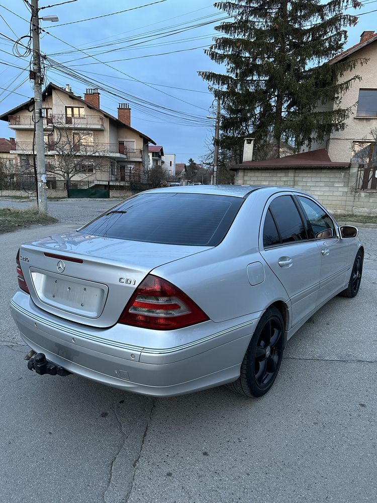 Mercedes W203 2.7 CDI Face На Части