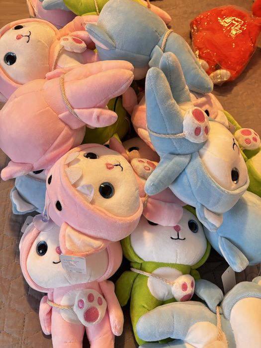 Jucarii, pusculite, brelocuri - angro