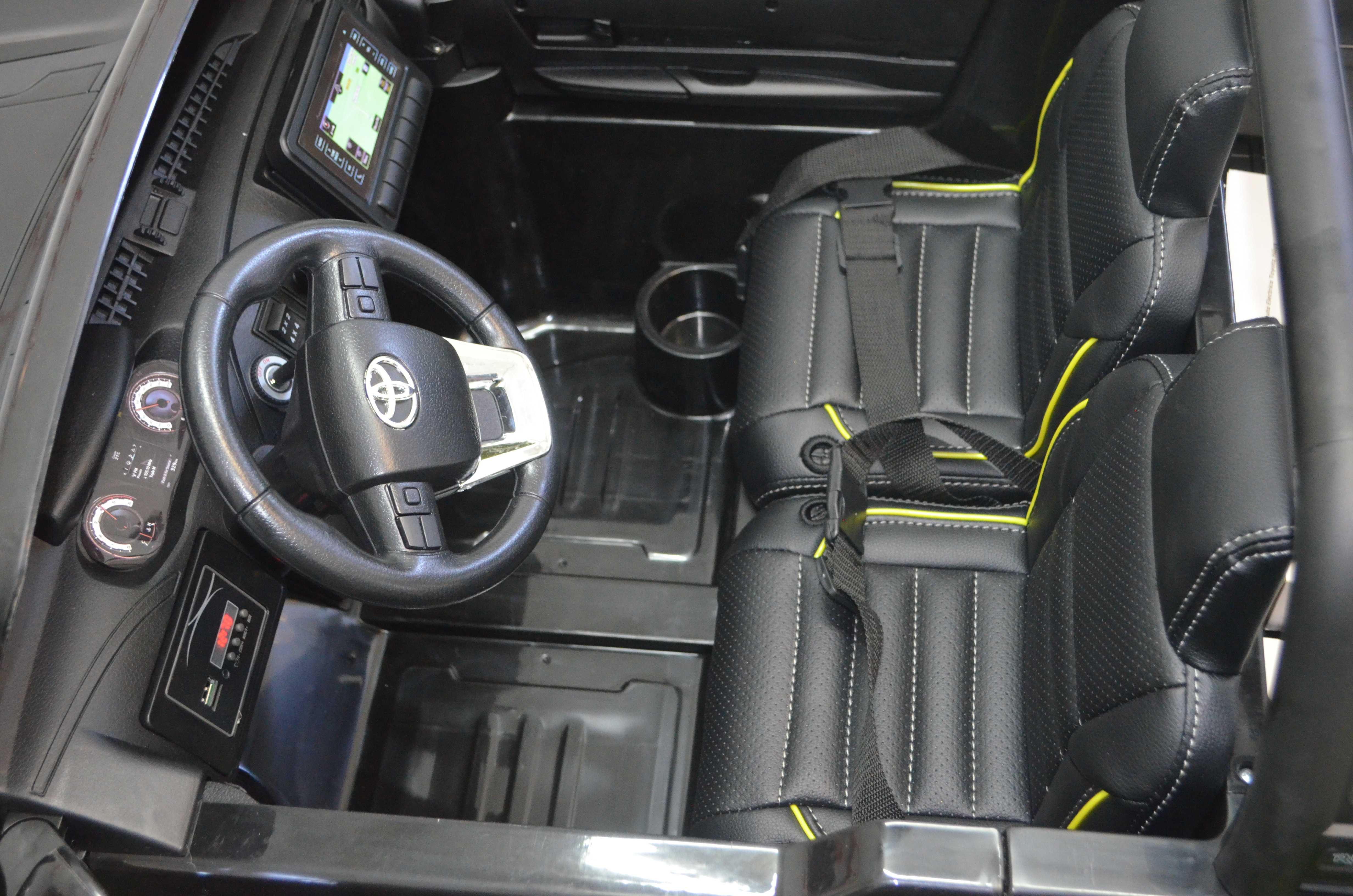 Masinuta electrica Toyota Hilux 4x4 180W 12V PREMIUM #Gri