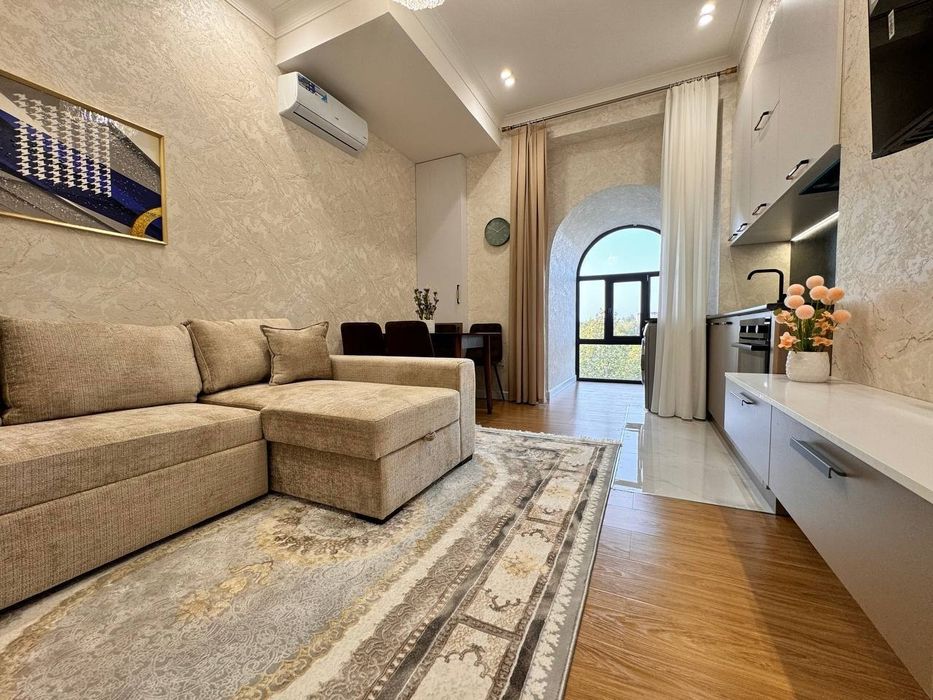 Ахмад Югнакий ул. Буюк Ипак Йули новостройка 2/8/8