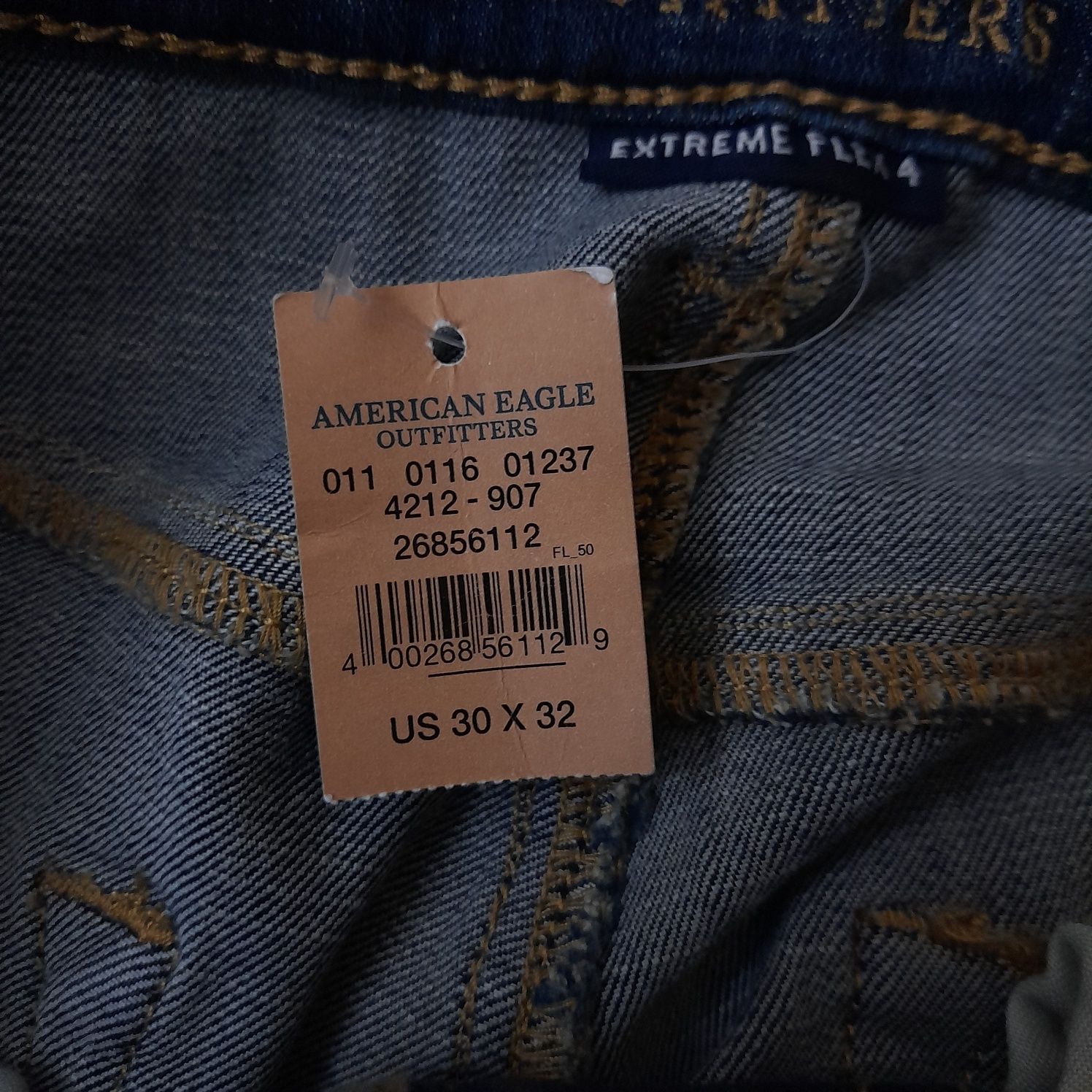 Американские джинсы AMERICAN EAGLE