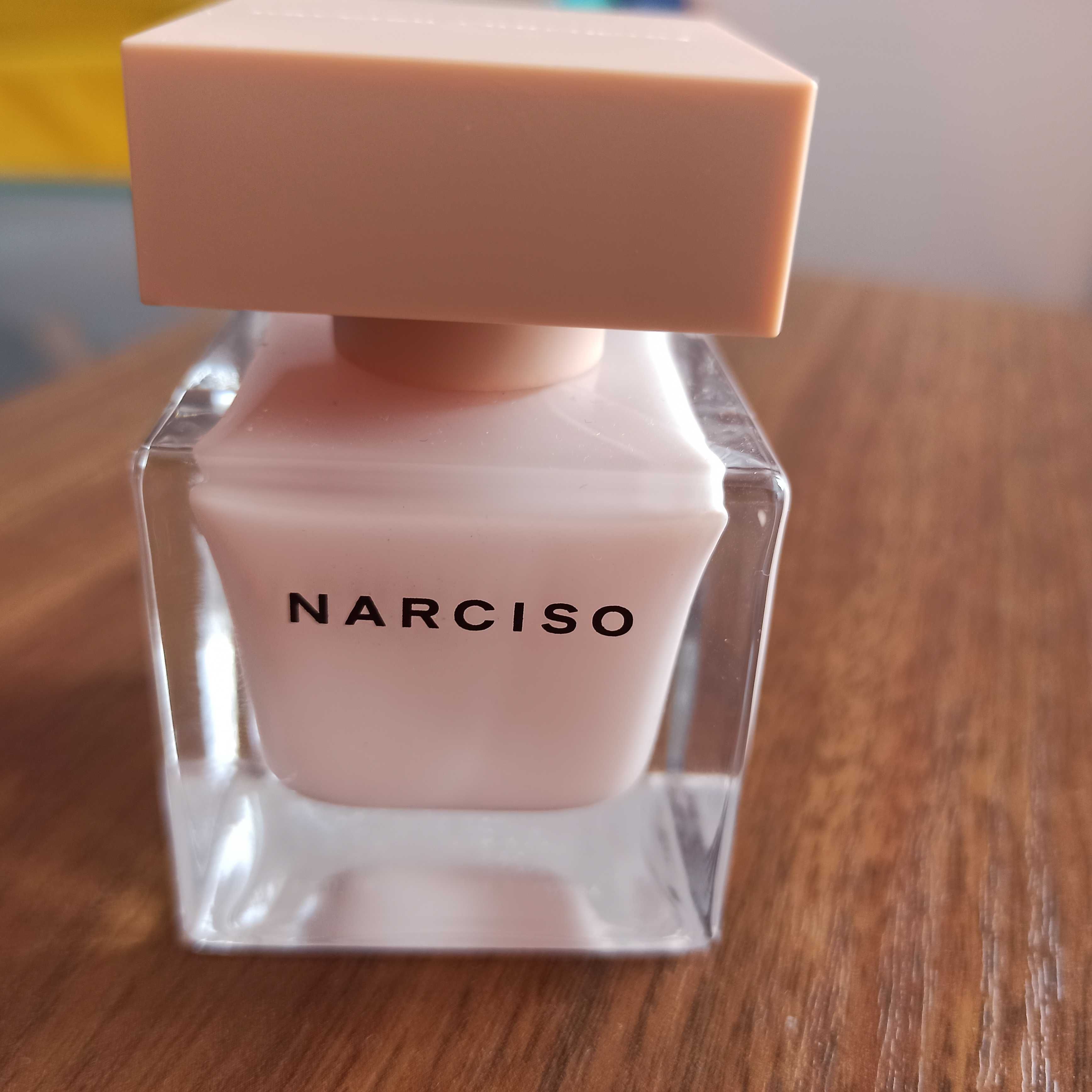 Парфюми ' Narciso Rodriguez- for her Forever' и 'Poudree'