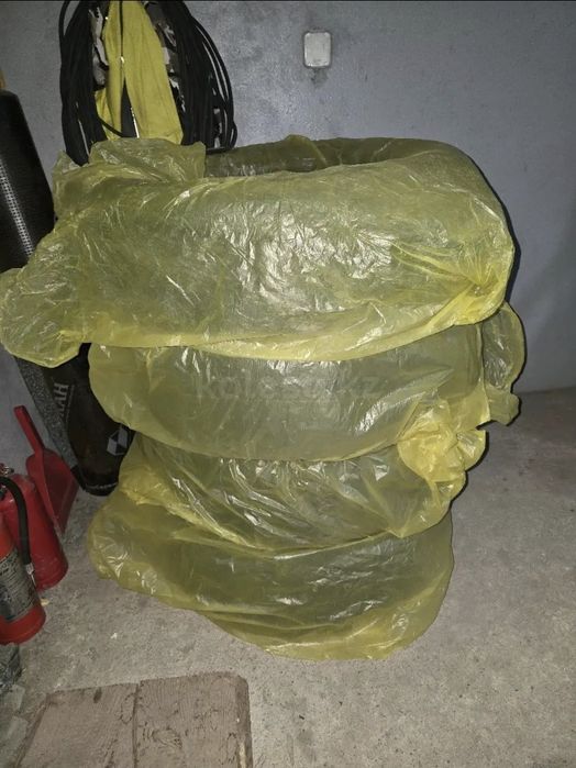 4 зимних баллона