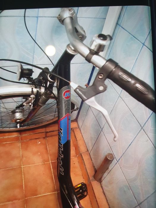 Bicicleta kalkof roti pe 28 cadru aluminiu