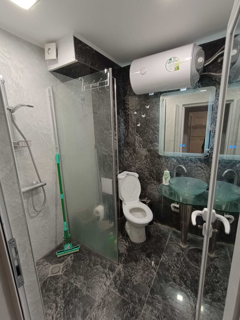 Продава се Двустаен апартамент в Пазарджик, Запад - 63 кв.м за 4 €/кв.м - Снимка #3