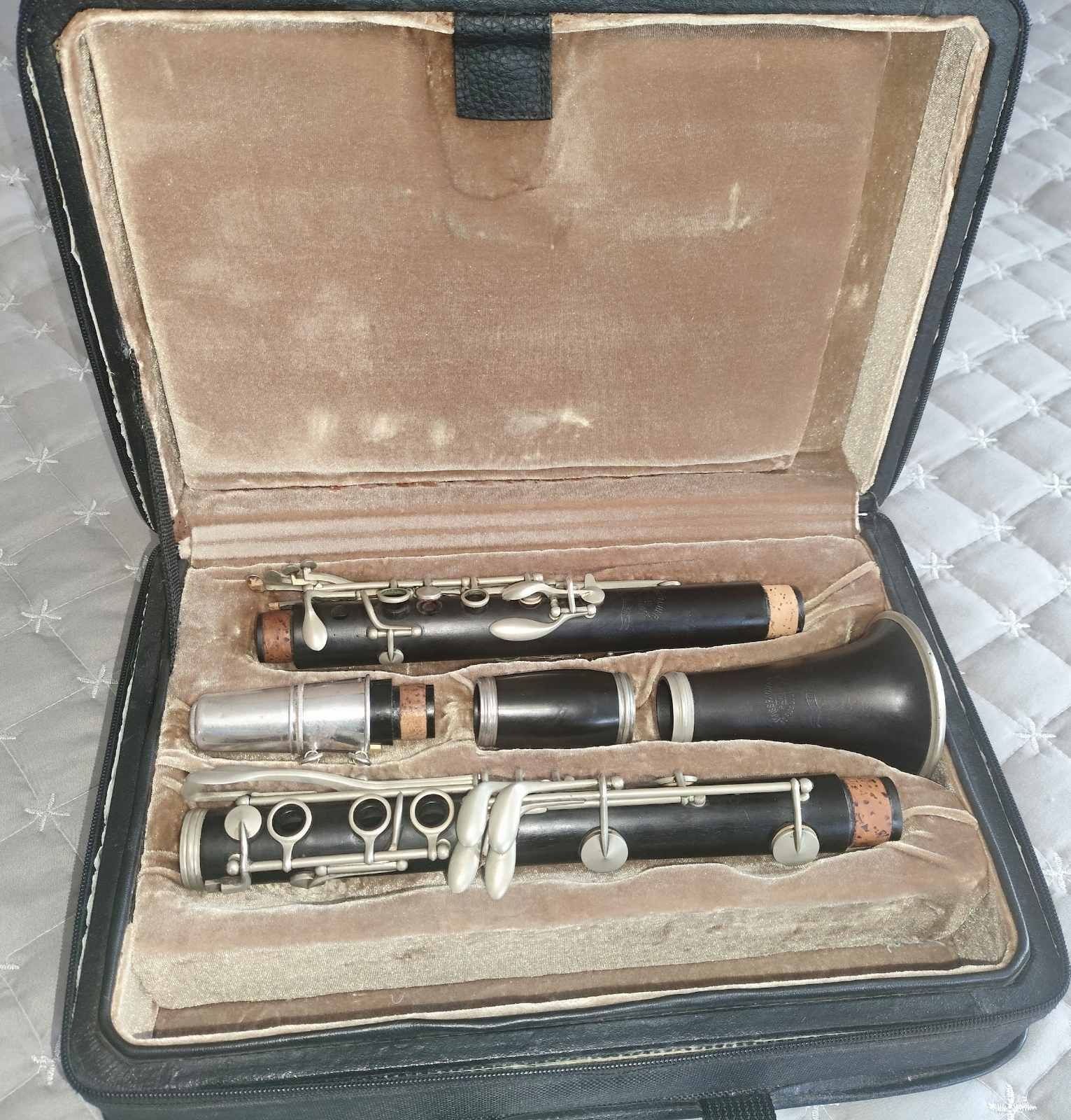 А кларинет Masspacher Paris