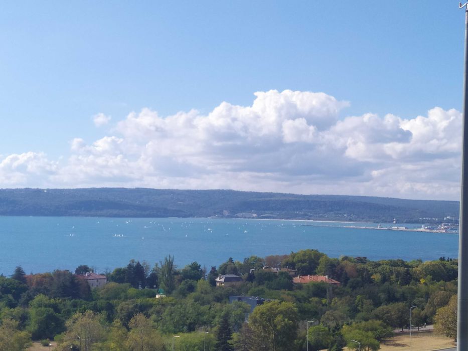 Дава се под наем Двустаен апартамент в Варна, Бриз - 76 кв.м за 950 € - Снимка #18