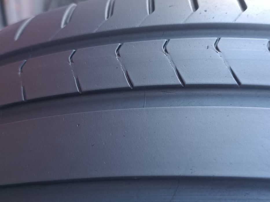 275/30/20 Pirelli
