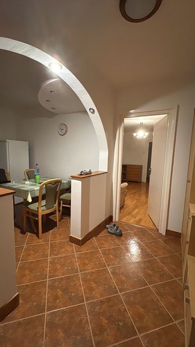 inchiriez apartament 53 mp zona gheorgheni la 2 statii de centru