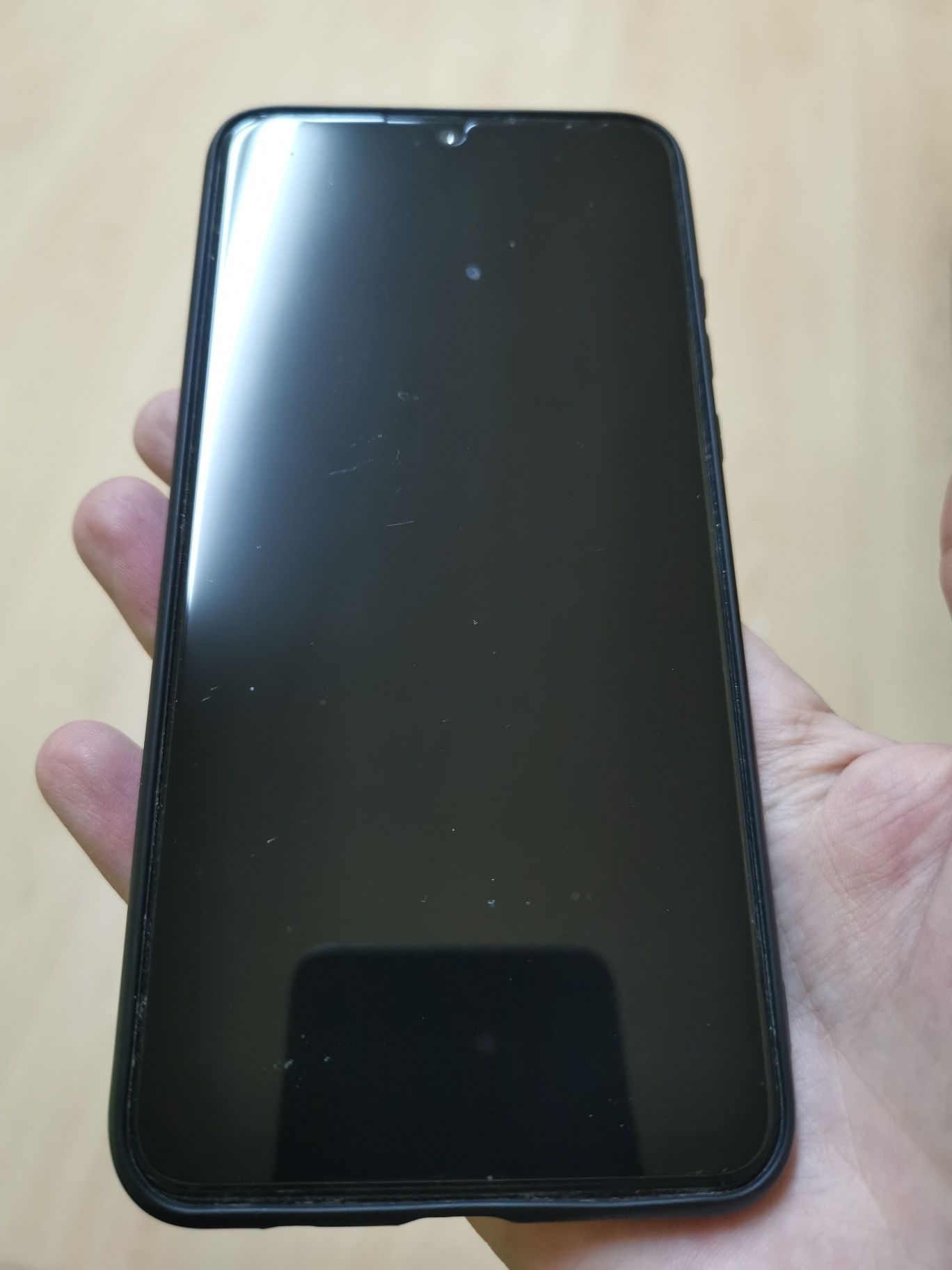 Huawei p30 lite 128gb black + 6 кейса безплатно