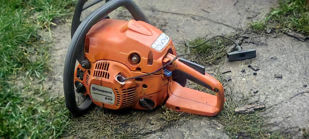 Husqvarna 240 funcțională