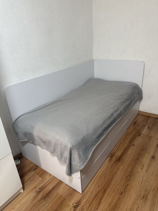 Продам кровать подростковую