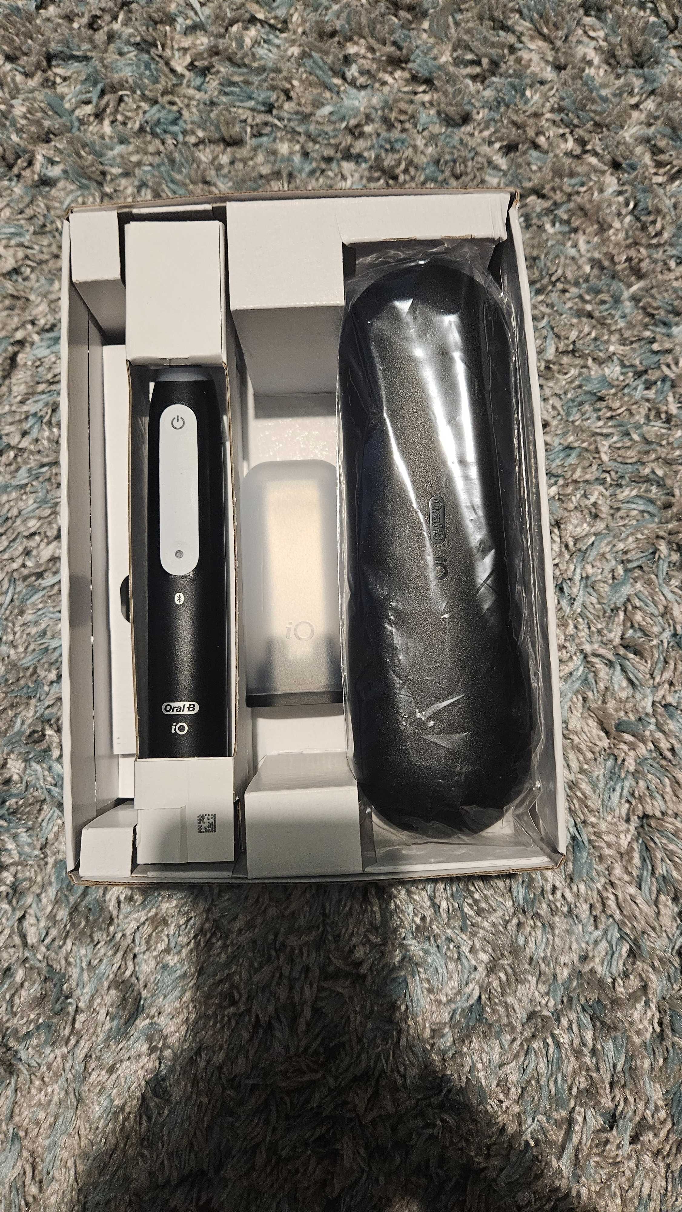 Ел. Четка Oral b io4