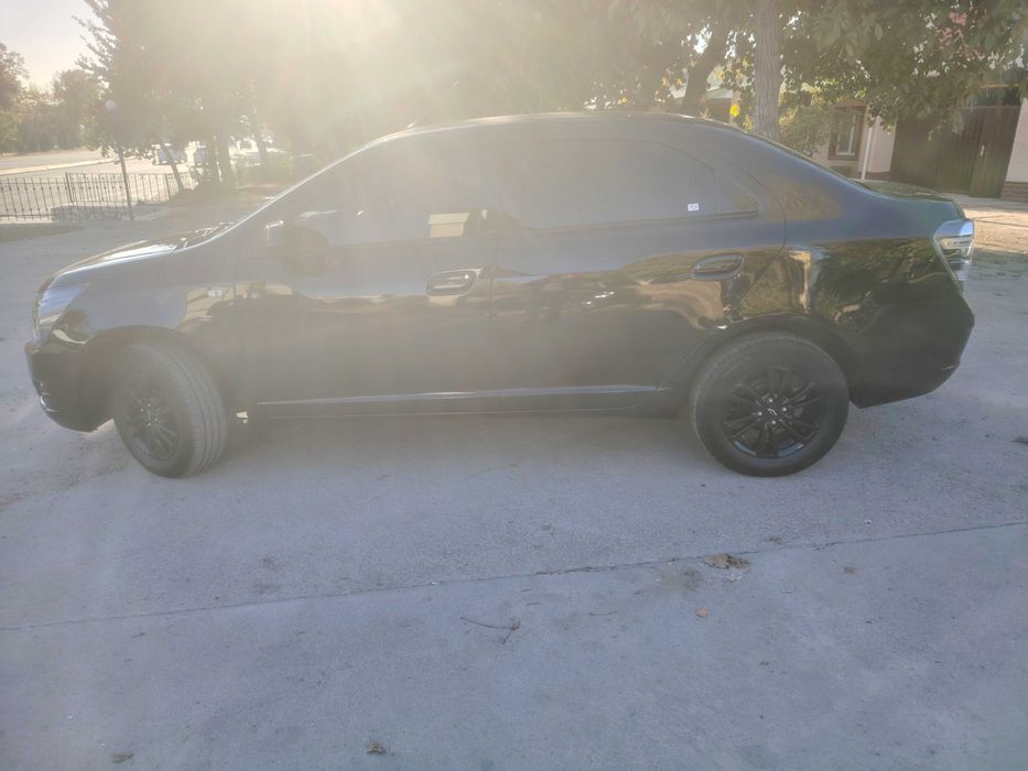 Срочно продам кобальт 2025