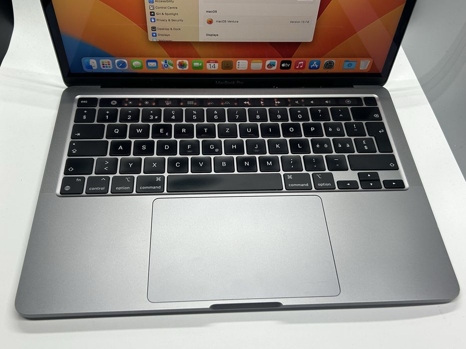 Macbook PRO 13inch 2022 - M2 - Touchbar - Model A2338 + Garantie