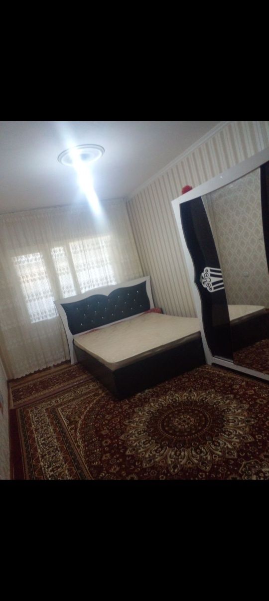 Продаётся 2 комн квартира на Ахмад Югнаки