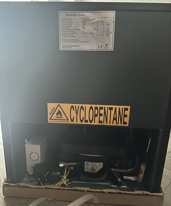 Racitor bauturi, nou, 46 litri, raceste de la 5 grade.