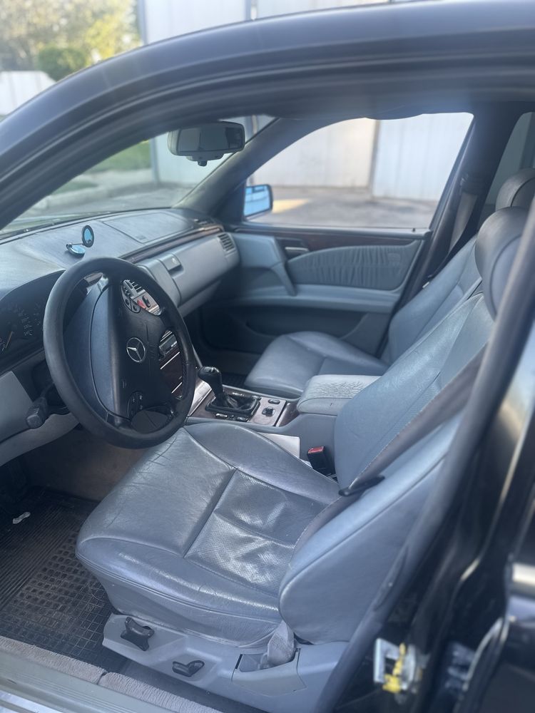 Продается mercedes w210