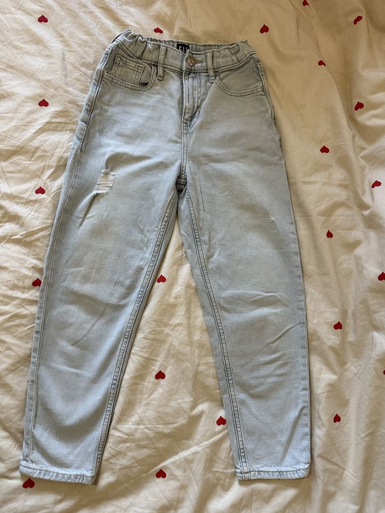 Дрехи,дънки и клинчета/момиче 134 Zara