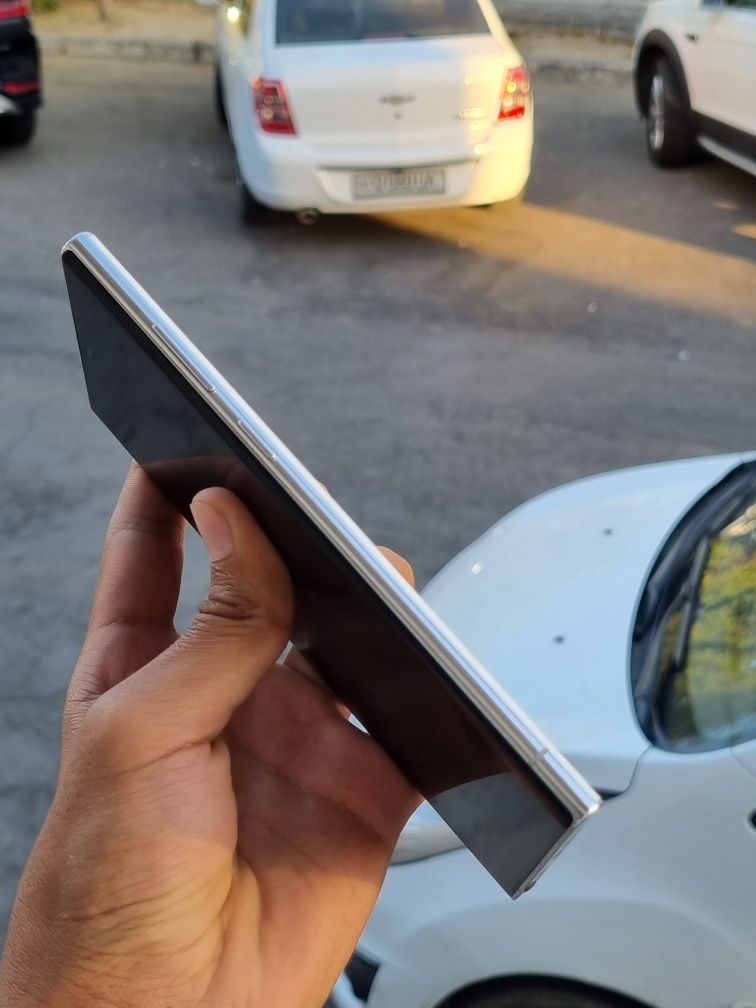 Samsunga galaxy s22 ultra 5G 12/256gb