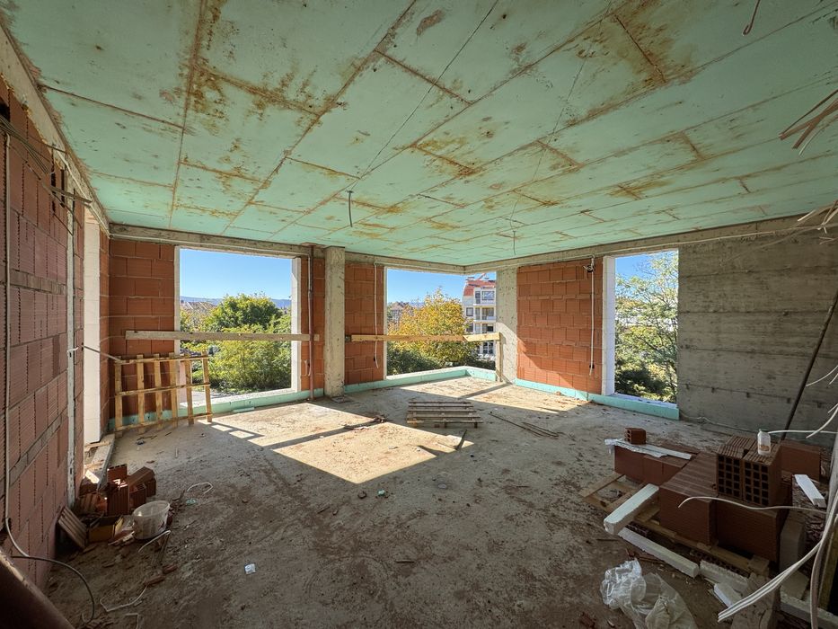 Продава ново строителство в гр. Казанлък