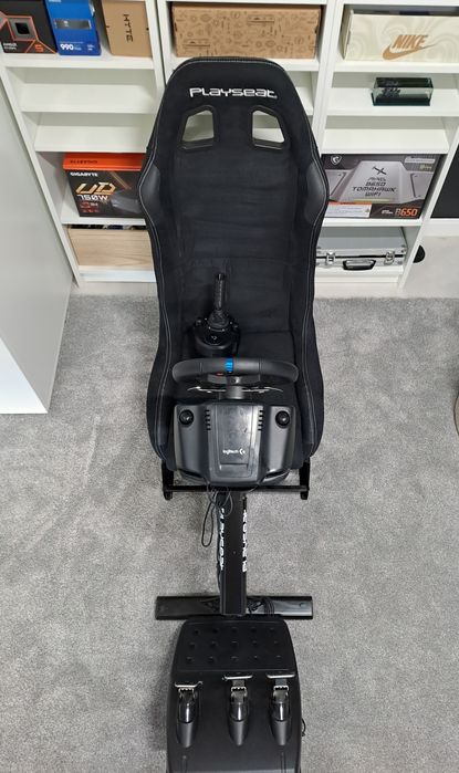 Logitech g29+schimbator și playseat evolution