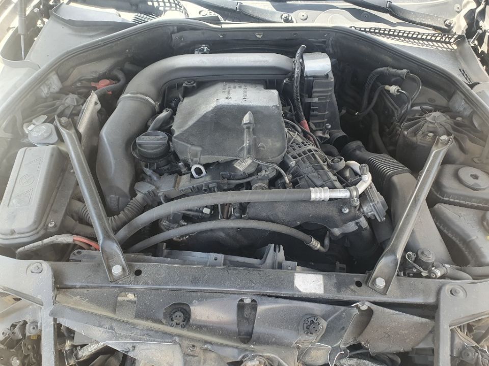 Dezmembrez BMW seria 5 F10 motor 3.0d 230kw 312cp N57D30B bara spate capota portbagaj dezmembrari