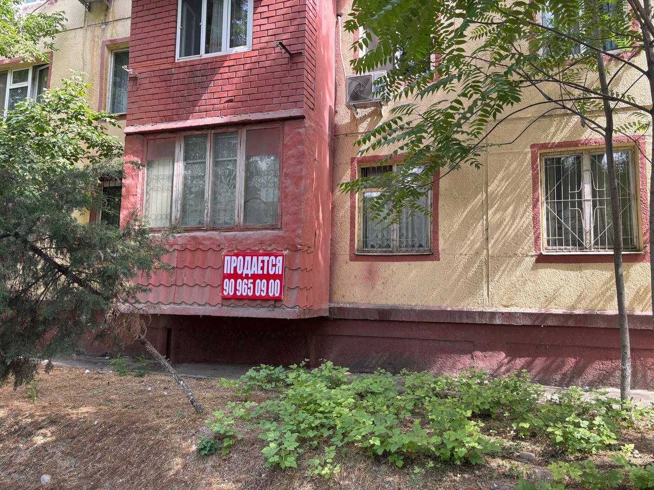 Продается Помещение 50 м. Фархадский Фасад 9 метров