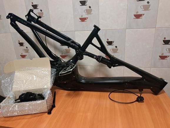 Cadru Specialized Turbo Levo 29 + sistem electric baterie motor