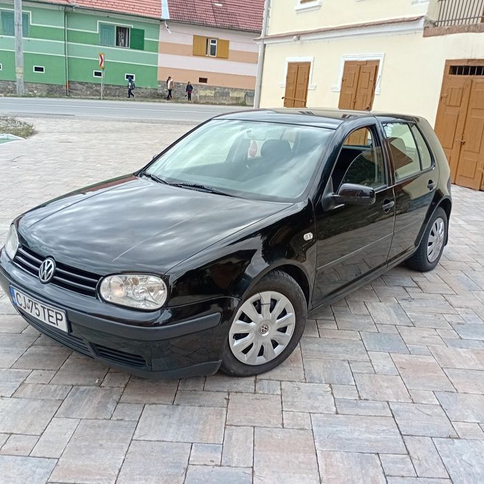 Golf 4 vand sau schimb acte valabile