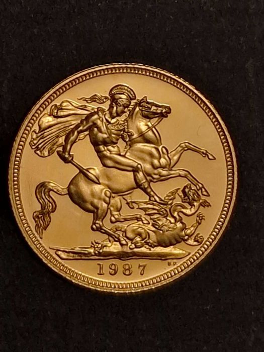 Златна Монета Петорен Британски Суверен 2005 и 2002, 1 и 1/2 суверен