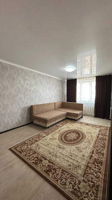2-х комнатная квартира (ленинградка) в мкр.Жас-Оркен