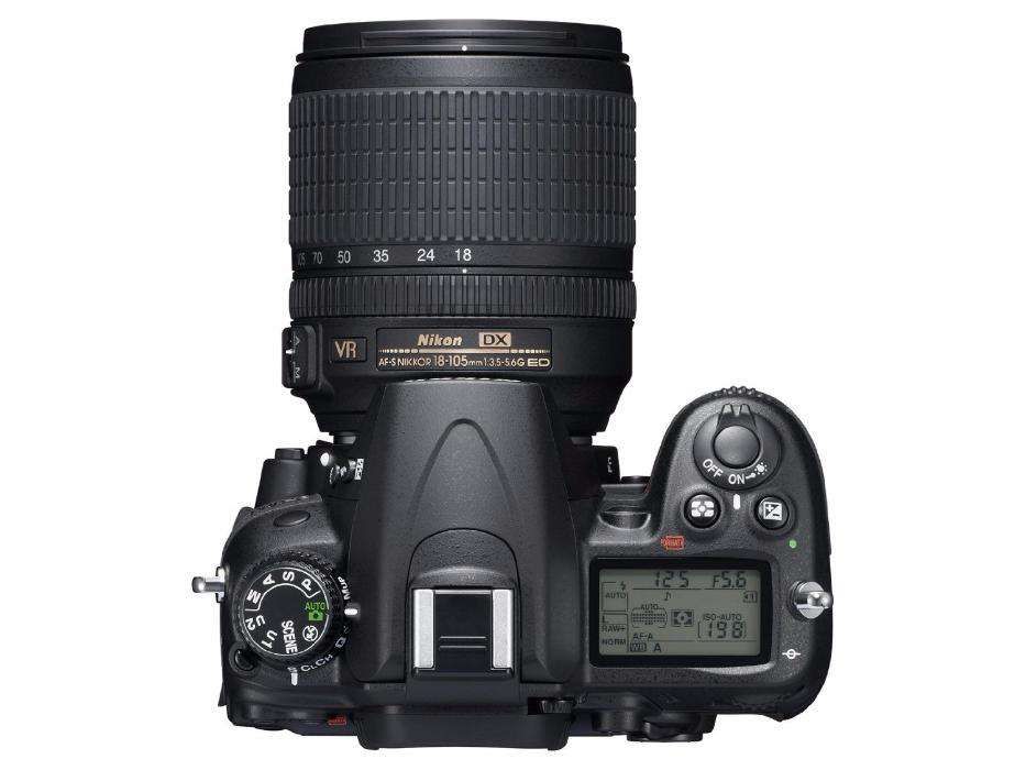 NIKON D7000 kit 18-105 VR