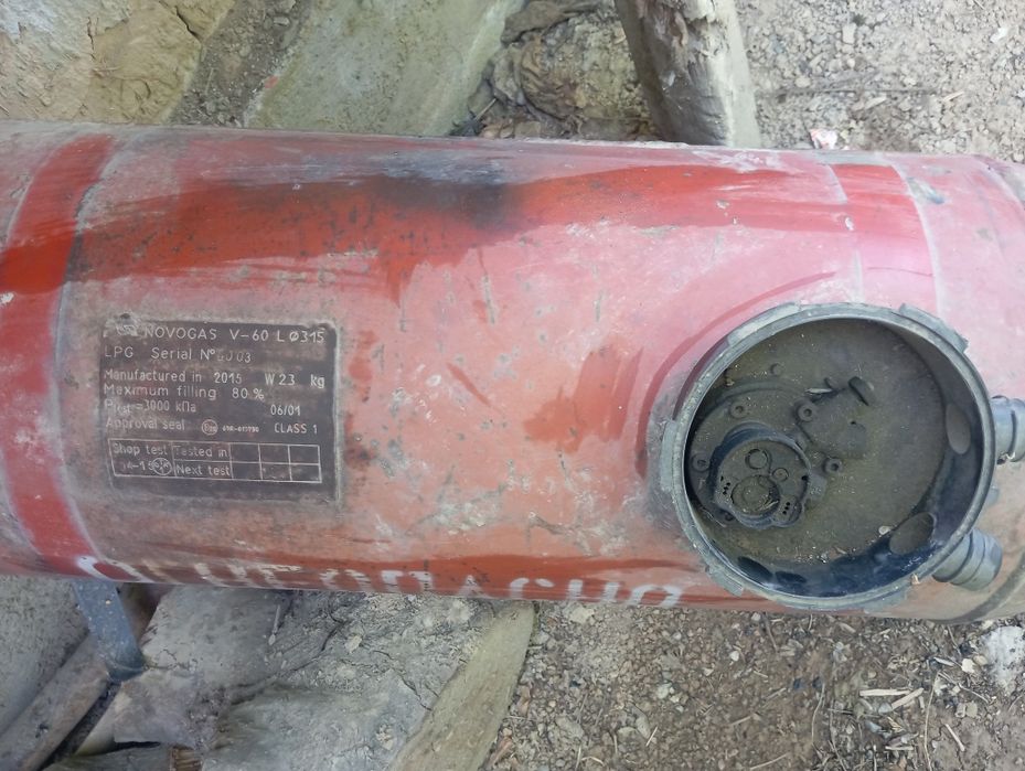 Газ балон для автомобиля на 60 литров